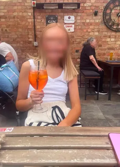 Merja, 26