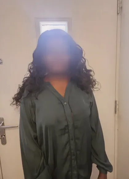Susanna, 33